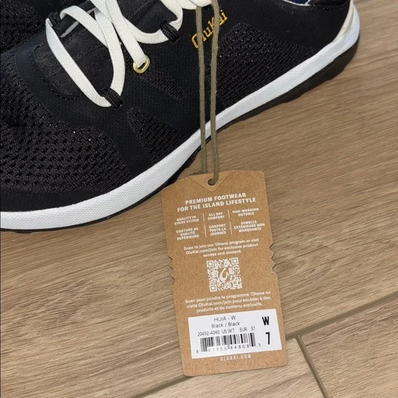 OluKai Huia black Women’s Slip-On Athletic Shoes size 7
New with tags - Picture 6 of 11